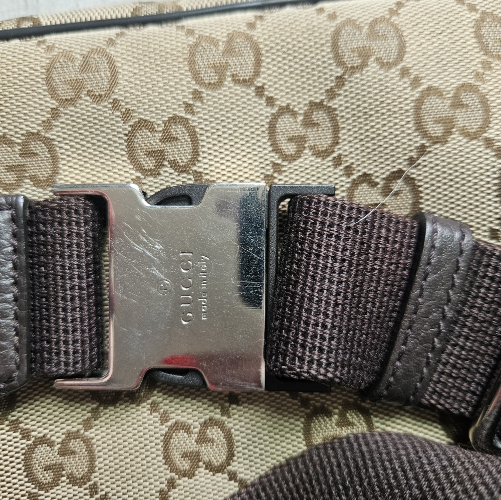 Gucci Beige Belt Bag - Picture 7 of 9